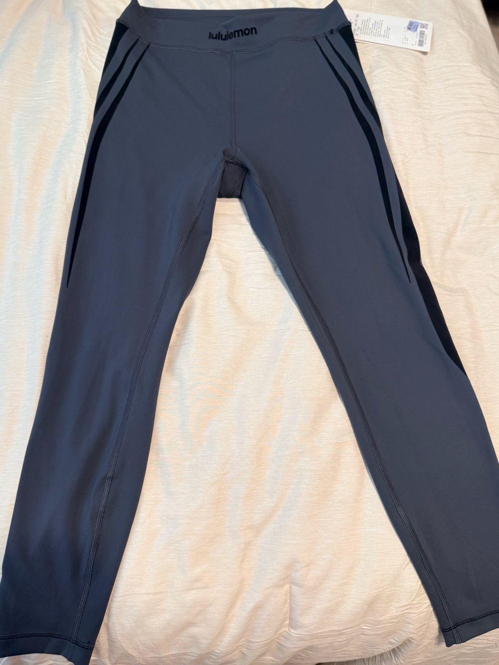 NWT, Lululemon size 8 - Women’s High-Waist Performance Leggings - Black